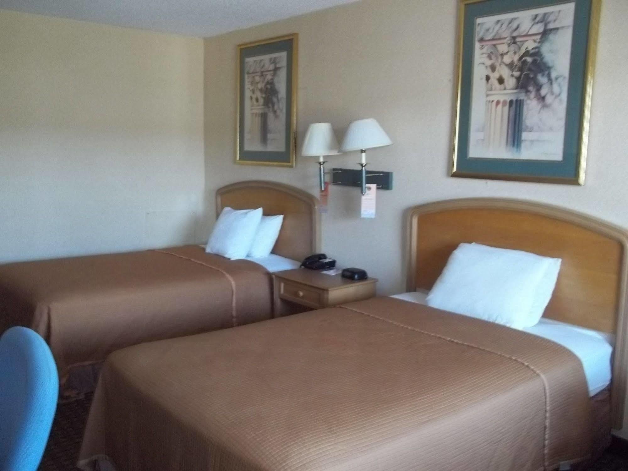 Howard Johnson By Wyndham Virginia Beach Exterior foto