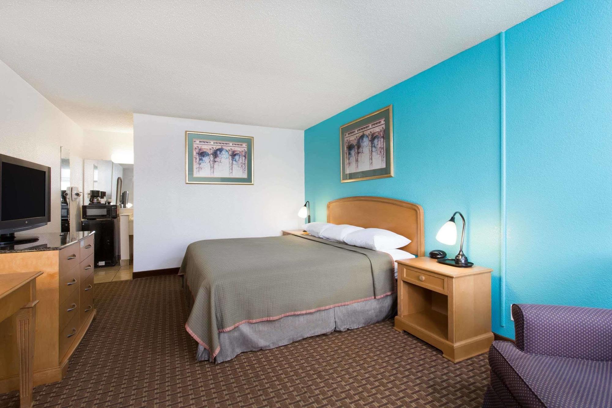 Howard Johnson By Wyndham Virginia Beach Exterior foto